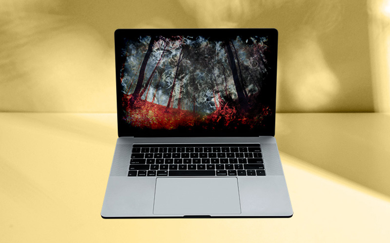 Grunge-mockup- laptop screen 